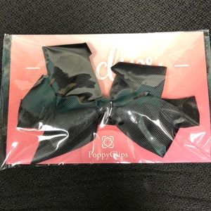 Poppy Clip- Fit Clip